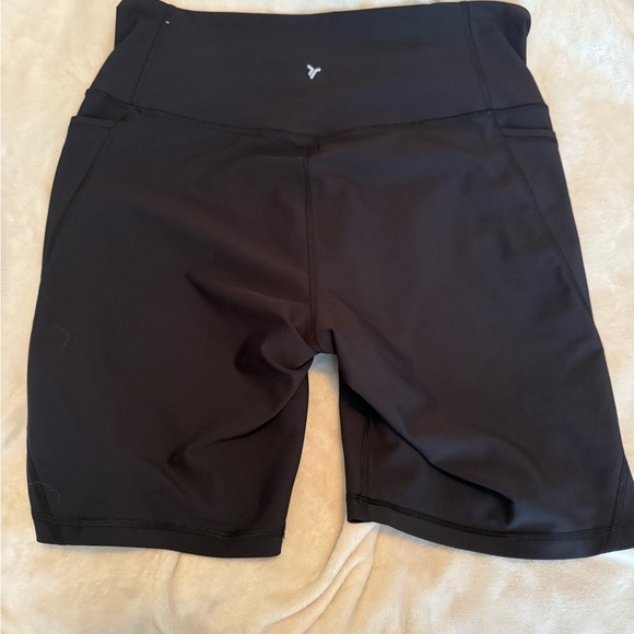 Old Navy XL Women's Black Biker Shorts - Picture 6 of 6
